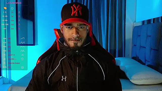 Snapshot of Christian_thor chatting on 01/13/25, 03:12 Christian thor online show from 01/13/25, 03:12