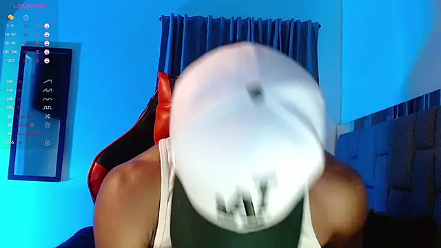 Snapshot of Christian_thor chatting on 02/18/25, 05:09 Christian thor online show from 02/18/25, 05:09