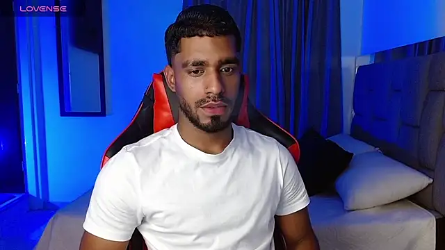 Snapshot of Christian_thor chatting on 03/08/25, 03:50 Christian thor online show from 03/08/25, 03:50