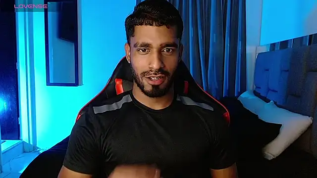 Snapshot of Christian_thor chatting on 03/20/25, 03:45 Christian thor online show from 03/20/25, 03:45