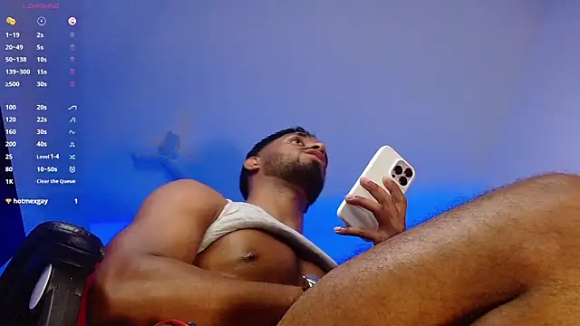 Snapshot of Christian_thor chatting on 03/23/25, 07:20 Christian thor online show from 03/23/25, 07:20