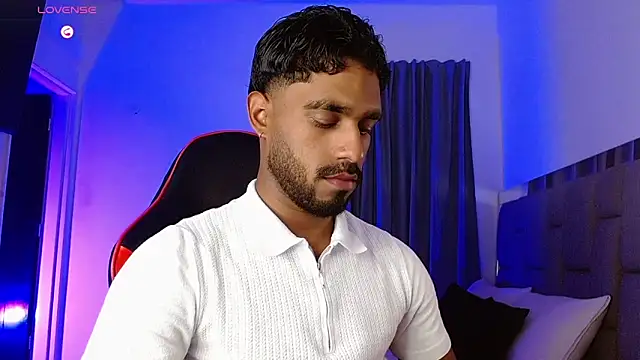 Snapshot of Christian_thor chatting on 09/27/25, 03:33 Christian thor online show from 09/27/25, 03:33