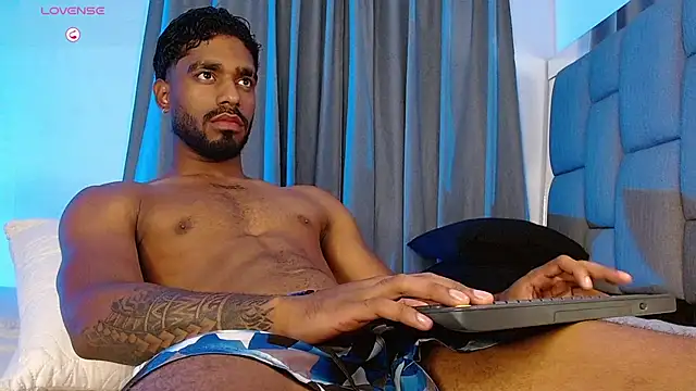 Snapshot of Christian_thor chatting on 10/05/25, 06:12 Christian thor online show from 10/05/25, 06:12