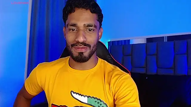 Snapshot of Christian_thor chatting on 10/15/25, 03:39 Christian thor online show from 10/15/25, 03:39