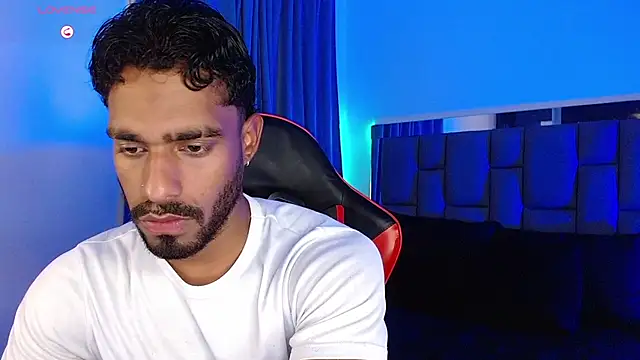 Snapshot of Christian_thor chatting on 10/16/25, 04:35 Christian thor online show from 10/16/25, 04:35