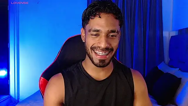 Snapshot of Christian_thor chatting on 11/10/25, 03:27 Christian thor online show from 11/10/25, 03:27