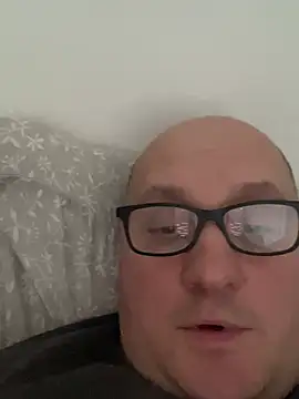 vanjbi45 online show from 02/13/25, 04:17