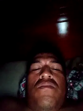 Snapshot of ELVERGON43267 chatting on 10/20/25, 06:03 ELVERGON43267 online show from 10/20/25, 06:03