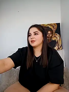 Snapshot of Talla_a chatting on 02/28/25, 10:30 Talla a online show from 02/28/25, 10:30