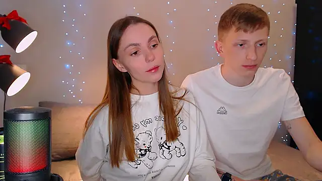 juliaanddima online show from 02/11/25, 12:06