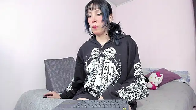 Room312  online show from 05/30/26, 05:54