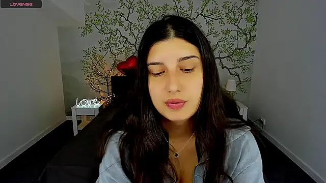 Snapshot of Linda_EX chatting on 03/15/25, 08:04 Linda EX online show from 03/15/25, 08:04