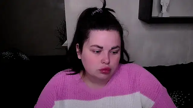 Emily Mo online show from 10/09/25, 05:38