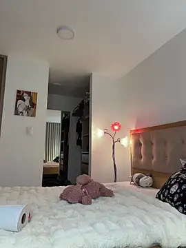 Your Honeey online show from 03/27/26, 11:48