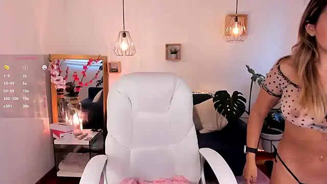 Snapshot of dina_ride chatting on 02/11/25, 12:58 dina ride online show from 02/11/25, 12:58