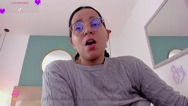 lucy blue28 online show from 05/04/26, 12:56