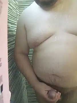 Snapshot of matius_29 chatting on 11/23/25, 08:19 matius 29 online show from 11/23/25, 08:19