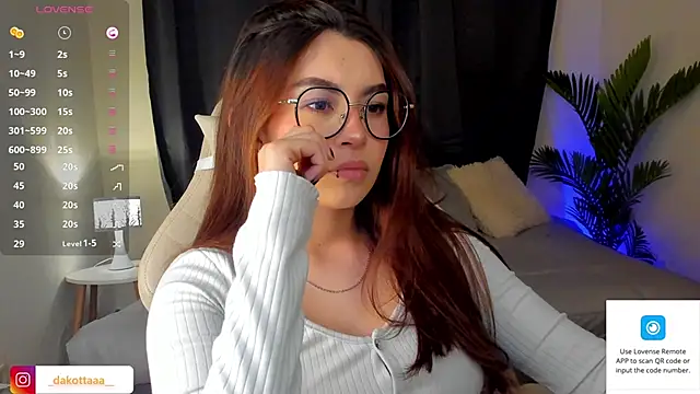 Snapshot of dakottaa_ chatting on 03/12/25, 11:12 dakottaa online show from 03/12/25, 11:12