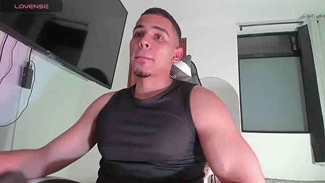 Snapshot of joss_111 chatting on 10/03/25, 03:25 joss 111 online show from 10/03/25, 03:25