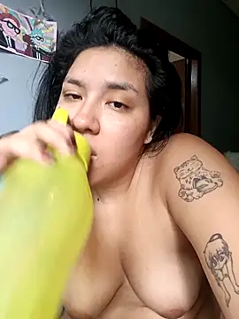 DanelyLopez online show from 04/05/26, 09:23