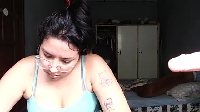 DanelyLopez online show from 05/15/26, 07:43