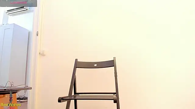 Snapshot of Maxi_TheBigDaddy chatting on 01/21/25, 12:07 Maxi TheBigDaddy online show from 01/21/25, 12:07