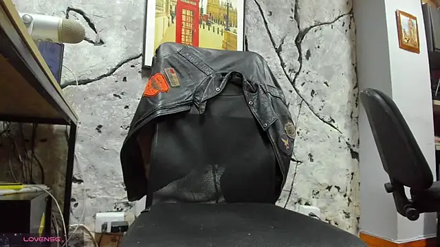 Maxi TheBigDaddy online show from 01/19/26, 03:49