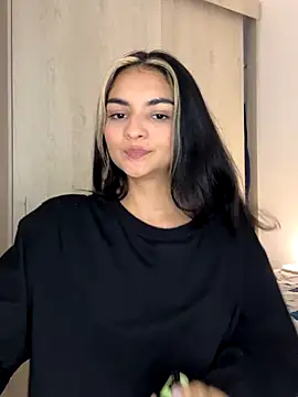 Snapshot of Cat2525 chatting on 12/03/25, 02:30 Cat2525 online show from 12/03/25, 02:30