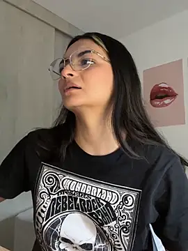 Cat2525 online show from 02/22/26, 09:46