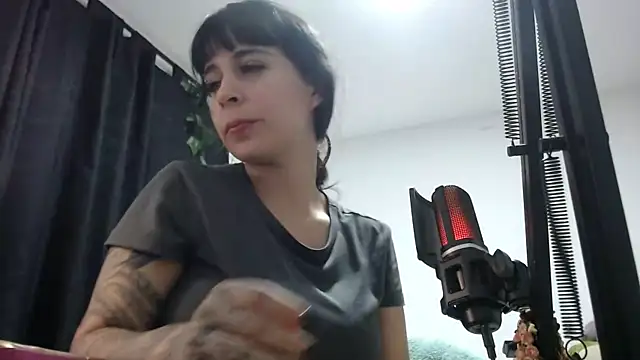 shy katy  online show from 04/07/26, 08:04