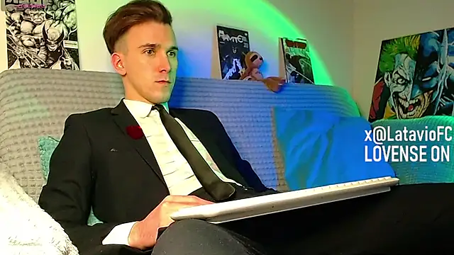 Midnighter  online show from 04/15/26, 12:28