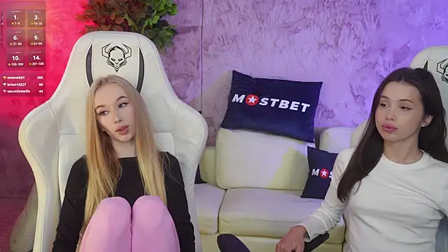 Amelia Blaze online show from 12/16/24, 07:32