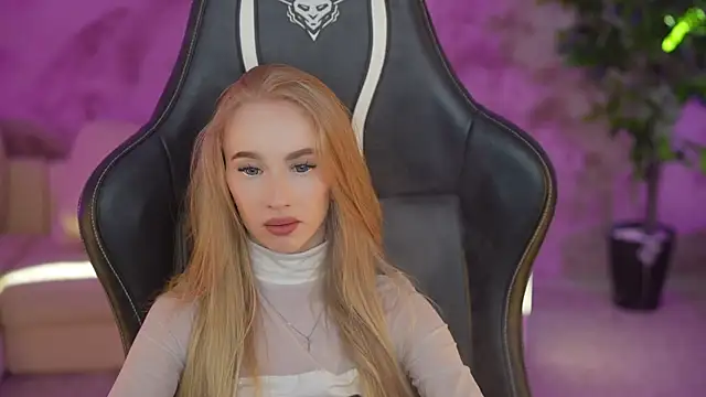 Amelia Blaze online show from 02/12/25, 10:56