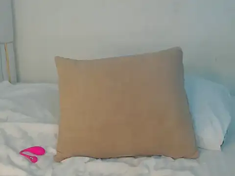 wetmypants online show from 04/06/26, 08:10