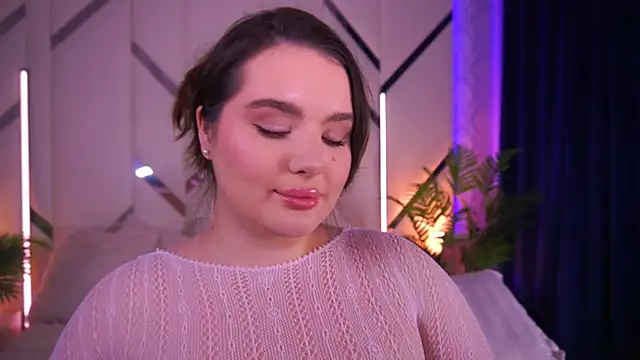 CuteAmberr online show from 11/28/25, 12:57