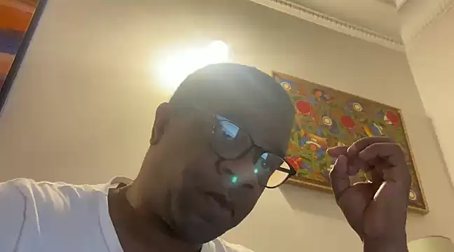 Snapshot of okaono20 chatting on 01/12/25, 06:28 okaono20 online show from 01/12/25, 06:28