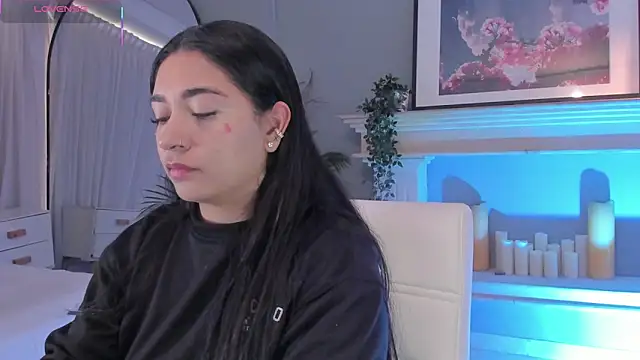 scarlet miller1 online show from 10/02/25, 12:12