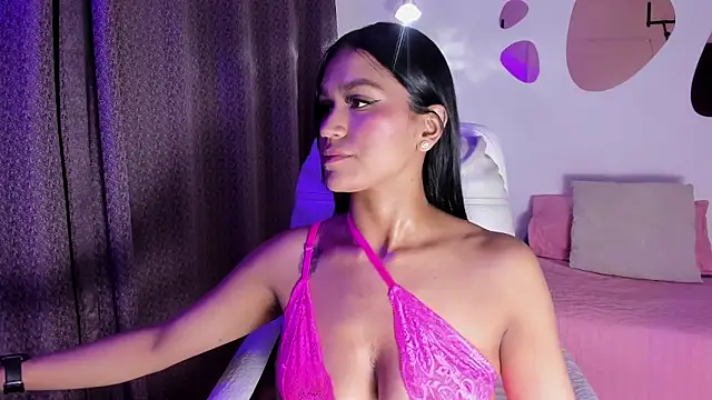 Caroliina Saenz online show from 01/09/26, 07:59