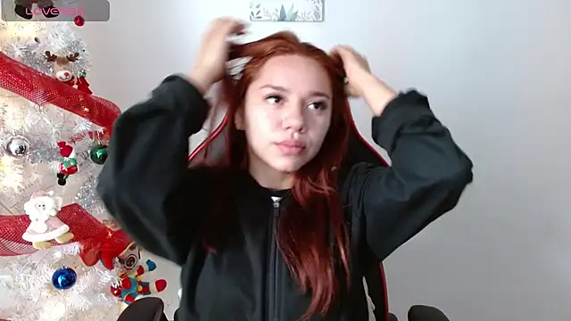 Snapshot of samantha_tattu chatting on 12/30/24, 04:19 samantha tattu online show from 12/30/24, 04:19