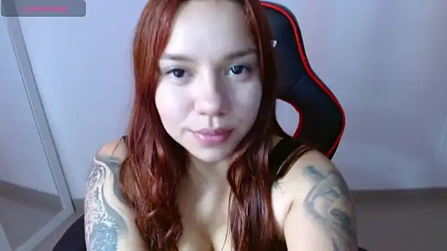 Snapshot of samantha_tattu chatting on 02/18/25, 09:09 samantha tattu online show from 02/18/25, 09:09