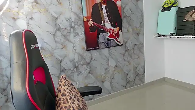 Snapshot of samantha_tattu chatting on 09/30/25, 09:53 samantha tattu online show from 09/30/25, 09:53