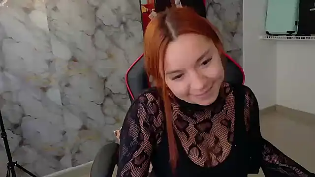 Snapshot of samantha_tattu chatting on 10/01/25, 07:42 samantha tattu online show from 10/01/25, 07:42