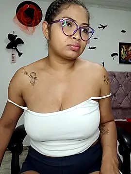 chalohott online show from 11/25/25, 10:04