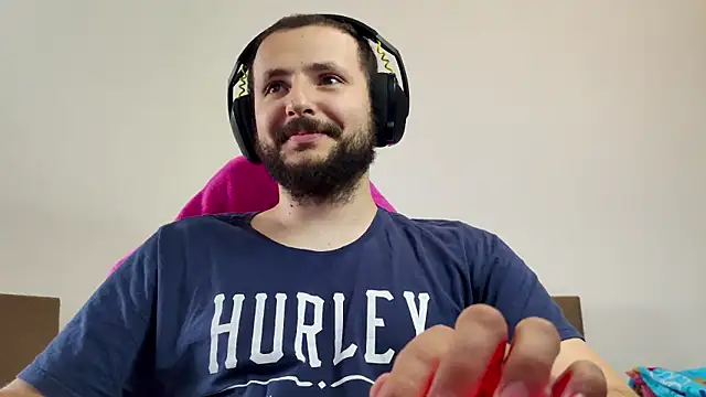 iurytx online show from 10/29/25, 03:14