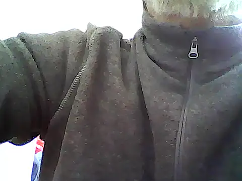 Snapshot of xcimeru chatting on 03/01/25, 08:23 xcimeru online show from 03/01/25, 08:23