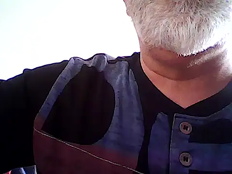 Snapshot of xcimeru chatting on 03/07/25, 02:45 xcimeru online show from 03/07/25, 02:45