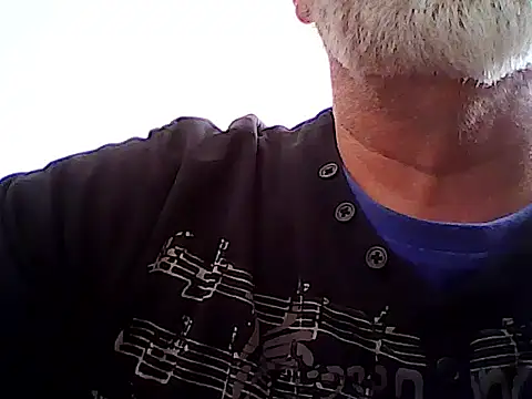 Snapshot of xcimeru chatting on 03/10/25, 02:26 xcimeru online show from 03/10/25, 02:26