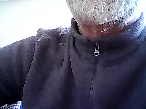 Snapshot of xcimeru chatting on 03/19/25, 07:29 xcimeru online show from 03/19/25, 07:29