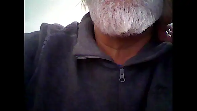 Snapshot of xcimeru chatting on 01/13/26, 03:39 xcimeru online show from 01/13/26, 03:39