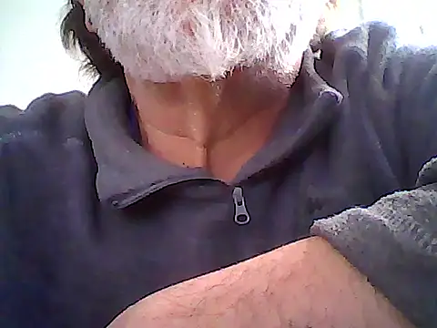 Snapshot of xcimeru chatting on 02/11/26, 02:44 xcimeru online show from 02/11/26, 02:44